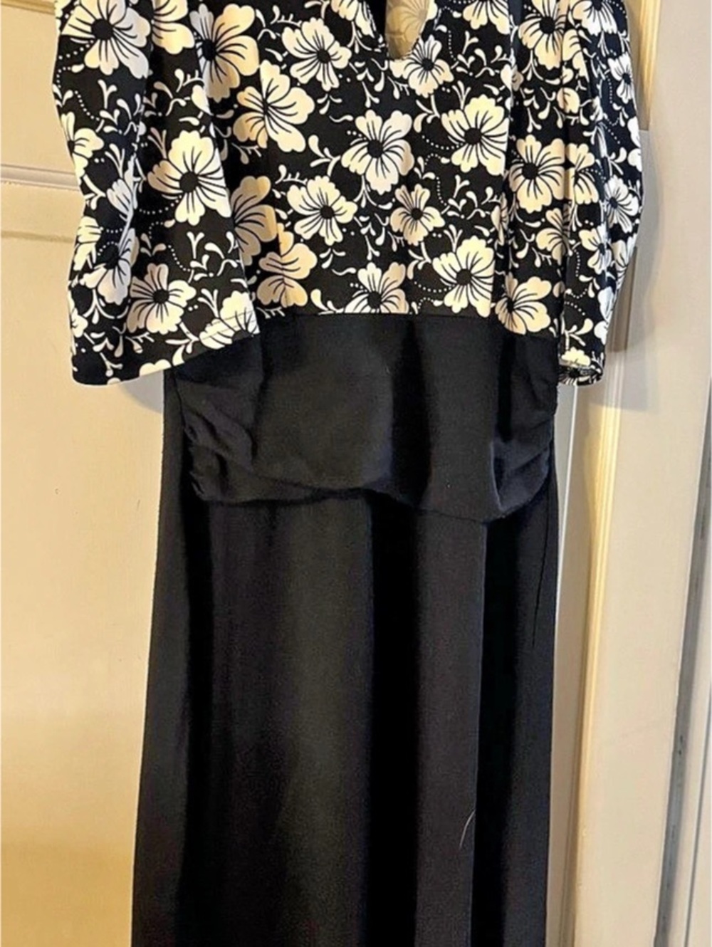 Shez Floral Maxi Dress Black & White Size XL